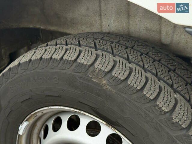 Білий Мерседес Sprinter, об'ємом двигуна 2.1 л та пробігом 313 тис. км за 25900 $, фото 21 на Automoto.ua