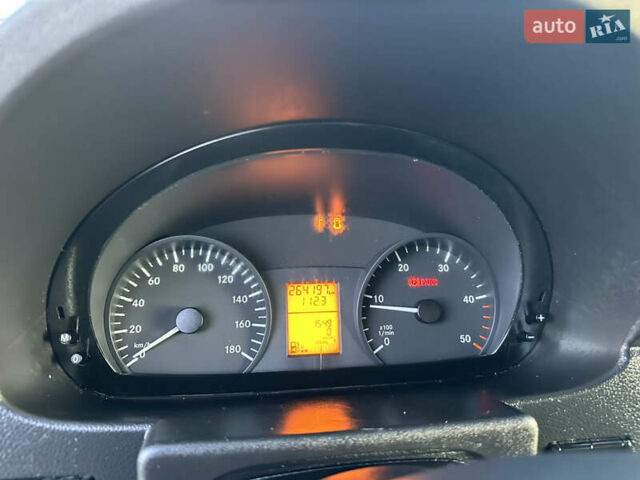 Белый Мерседес Sprinter, объемом двигателя 2.2 л и пробегом 264 тыс. км за 24300 $, фото 21 на Automoto.ua