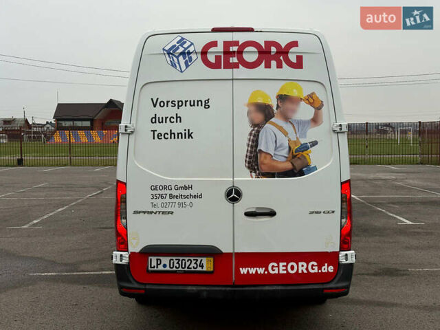 Білий Мерседес Sprinter, об'ємом двигуна 2.1 л та пробігом 313 тис. км за 25900 $, фото 5 на Automoto.ua