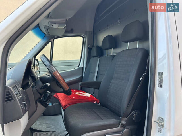 Білий Мерседес Sprinter, об'ємом двигуна 2.14 л та пробігом 160 тис. км за 24000 $, фото 5 на Automoto.ua