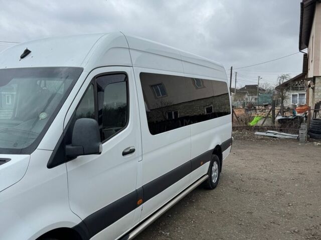 Білий Мерседес Sprinter, об'ємом двигуна 3 л та пробігом 630 тис. км за 37016 $, фото 19 на Automoto.ua