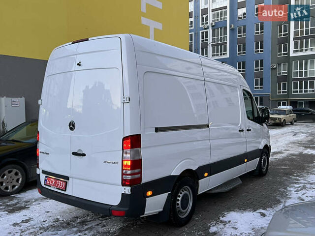 Белый Мерседес Sprinter, объемом двигателя 2.2 л и пробегом 370 тыс. км за 18300 $, фото 8 на Automoto.ua