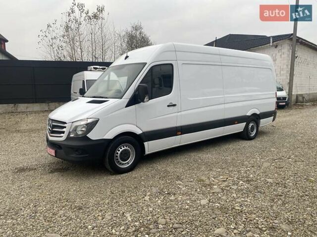 Белый Мерседес Sprinter, объемом двигателя 2.2 л и пробегом 151 тыс. км за 17500 $, фото 3 на Automoto.ua