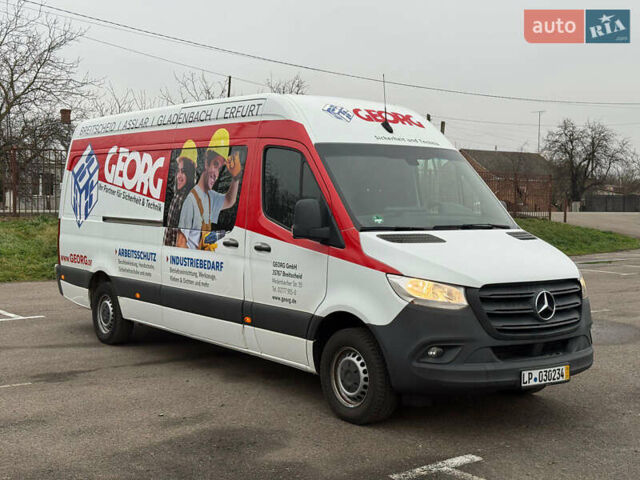 Білий Мерседес Sprinter, об'ємом двигуна 2.1 л та пробігом 313 тис. км за 25900 $, фото 2 на Automoto.ua