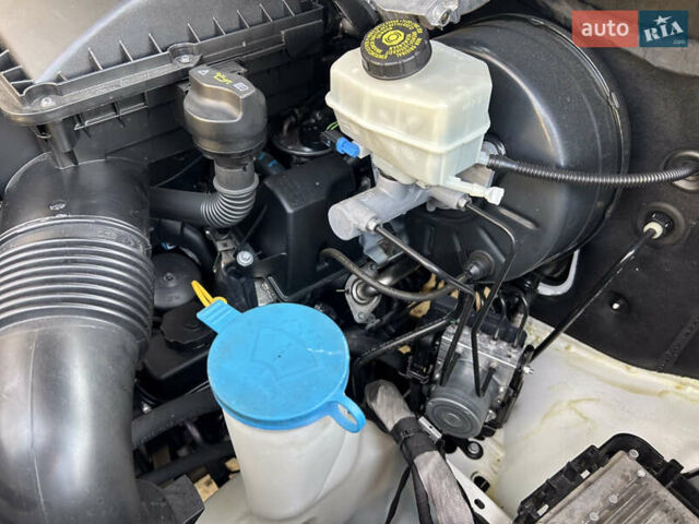 Білий Мерседес Sprinter, об'ємом двигуна 2.14 л та пробігом 160 тис. км за 24000 $, фото 18 на Automoto.ua