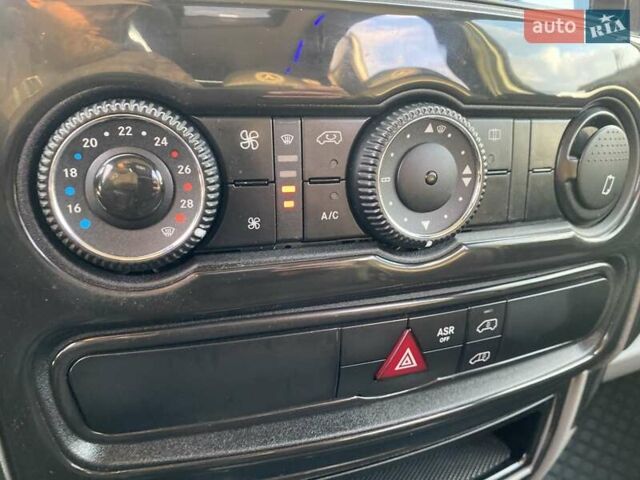 Білий Мерседес Sprinter, об'ємом двигуна 2.14 л та пробігом 368 тис. км за 25750 $, фото 80 на Automoto.ua
