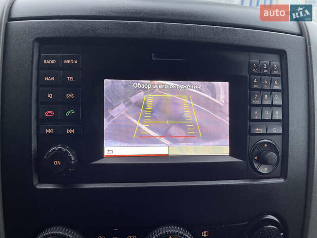 Белый Мерседес Sprinter, объемом двигателя 3 л и пробегом 300 тыс. км за 29500 $, фото 44 на Automoto.ua