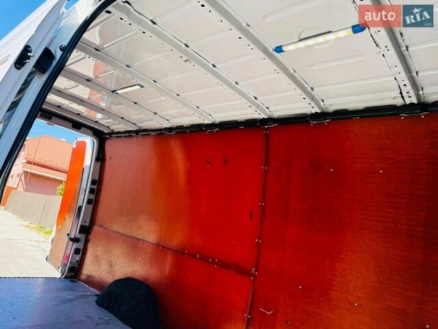 Белый Мерседес Sprinter, объемом двигателя 2.2 л и пробегом 170 тыс. км за 21500 $, фото 66 на Automoto.ua