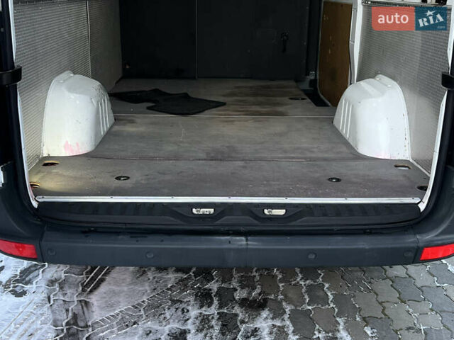 Белый Мерседес Sprinter, объемом двигателя 2.2 л и пробегом 370 тыс. км за 18300 $, фото 28 на Automoto.ua