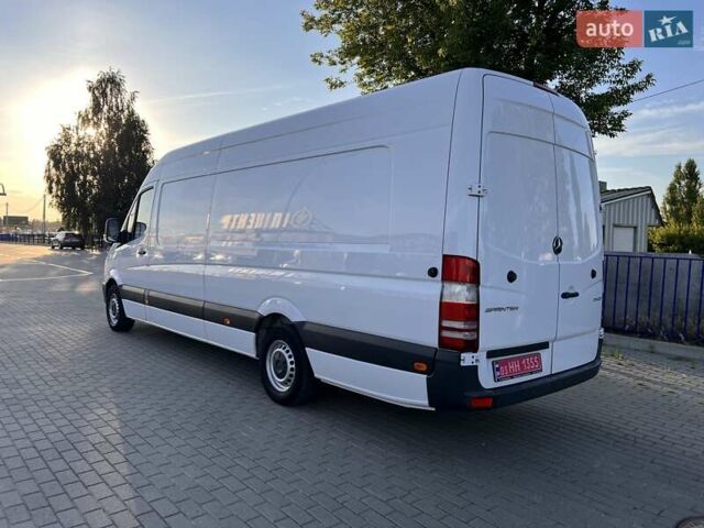 Белый Мерседес Sprinter, объемом двигателя 2.2 л и пробегом 288 тыс. км за 19700 $, фото 6 на Automoto.ua