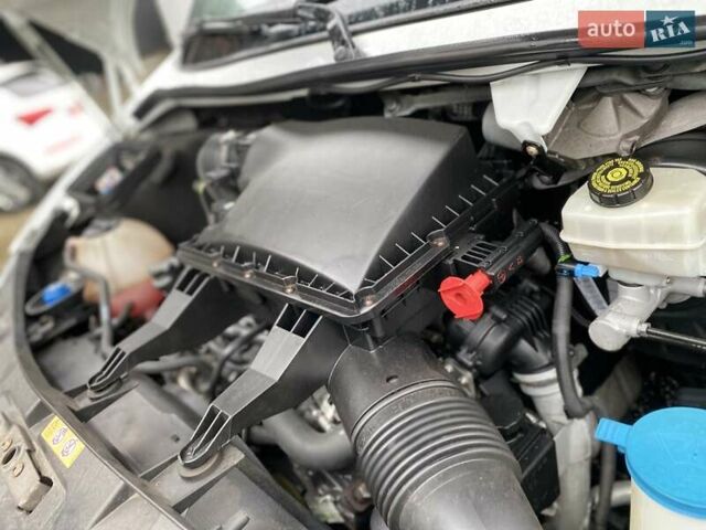 Білий Мерседес Sprinter, об'ємом двигуна 3.03 л та пробігом 140 тис. км за 23800 $, фото 54 на Automoto.ua