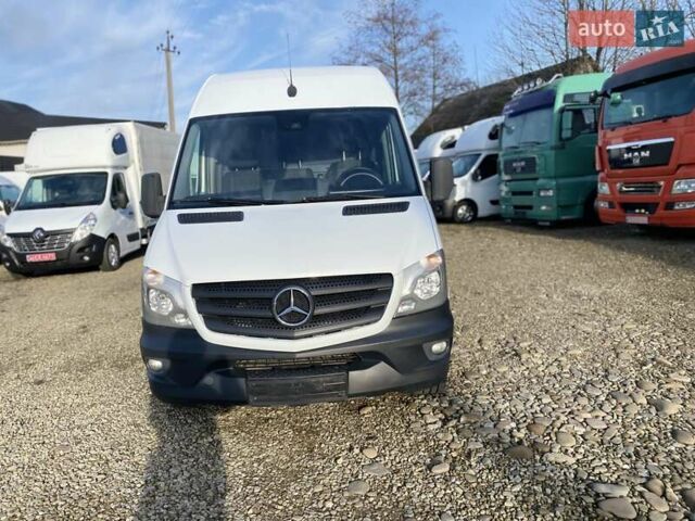 Белый Мерседес Sprinter, объемом двигателя 2.2 л и пробегом 290 тыс. км за 19950 $, фото 16 на Automoto.ua