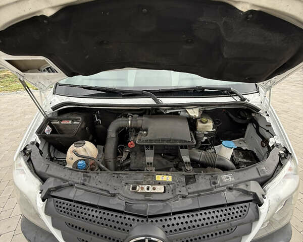 Білий Мерседес Sprinter, об'ємом двигуна 2.2 л та пробігом 290 тис. км за 21800 $, фото 12 на Automoto.ua