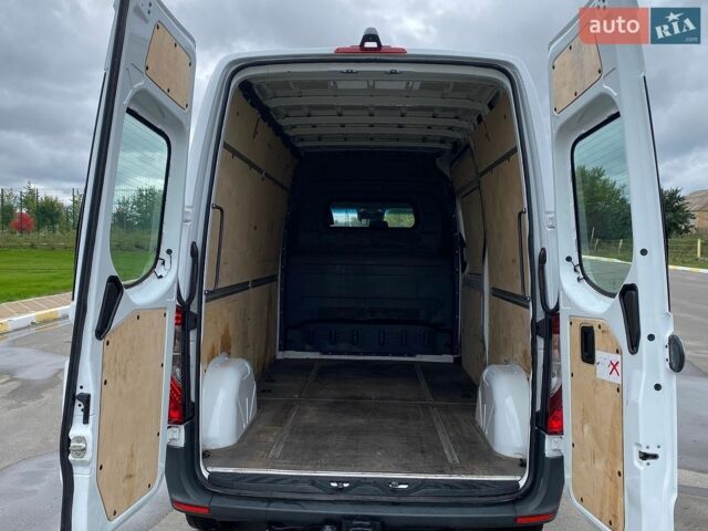 Белый Мерседес Sprinter, объемом двигателя 2.2 л и пробегом 344 тыс. км за 22500 $, фото 54 на Automoto.ua