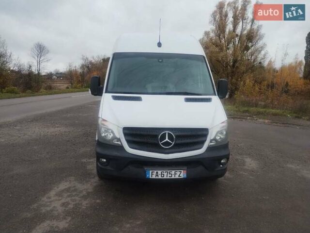 Белый Мерседес Sprinter, объемом двигателя 2.2 л и пробегом 262 тыс. км за 20700 $, фото 12 на Automoto.ua