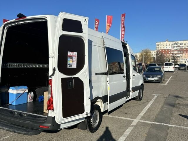 Білий Мерседес Sprinter, об'ємом двигуна 2.1 л та пробігом 420 тис. км за 40627 $, фото 12 на Automoto.ua