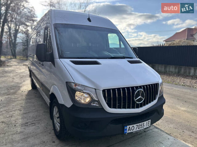 Білий Мерседес Sprinter, об'ємом двигуна 2.14 л та пробігом 160 тис. км за 24000 $, фото 60 на Automoto.ua