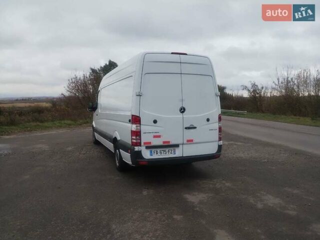 Белый Мерседес Sprinter, объемом двигателя 2.2 л и пробегом 262 тыс. км за 20700 $, фото 5 на Automoto.ua
