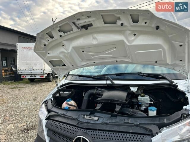 Белый Мерседес Sprinter, объемом двигателя 2.2 л и пробегом 127 тыс. км за 18400 $, фото 38 на Automoto.ua