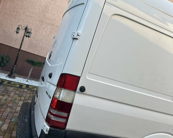Мерседес Sprinter 2018 у Тячеве на Automoto.ua Білий Мерседес Sprinter, об'ємом двигуна 2.14 л та пробігом 155 тис. км за 23500 $, фото 32 на Automoto.ua