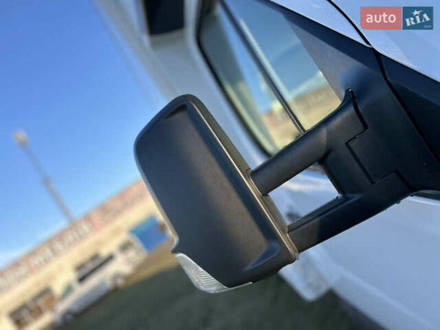 Белый Мерседес Sprinter, объемом двигателя 3 л и пробегом 150 тыс. км за 23800 $, фото 30 на Automoto.ua