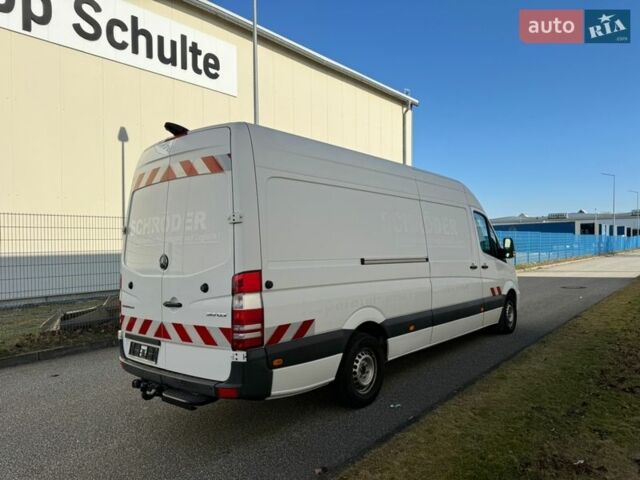 Белый Мерседес Sprinter, объемом двигателя 3 л и пробегом 222 тыс. км за 28500 $, фото 8 на Automoto.ua