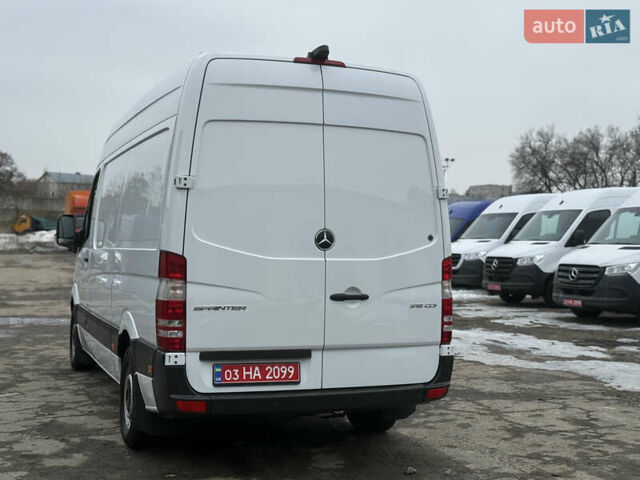 Белый Мерседес Sprinter, объемом двигателя 2.2 л и пробегом 191 тыс. км за 20900 $, фото 6 на Automoto.ua
