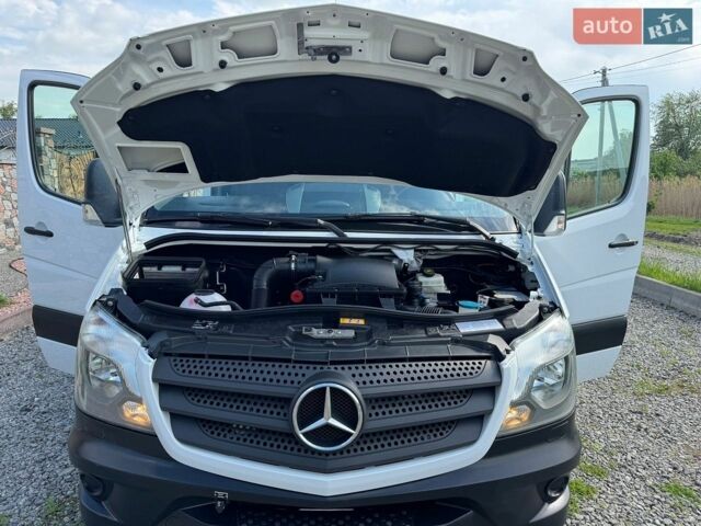 Белый Мерседес Sprinter, объемом двигателя 2.2 л и пробегом 414 тыс. км за 19500 $, фото 50 на Automoto.ua