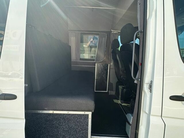 Белый Мерседес Sprinter, объемом двигателя 3 л и пробегом 415 тыс. км за 31000 $, фото 10 на Automoto.ua