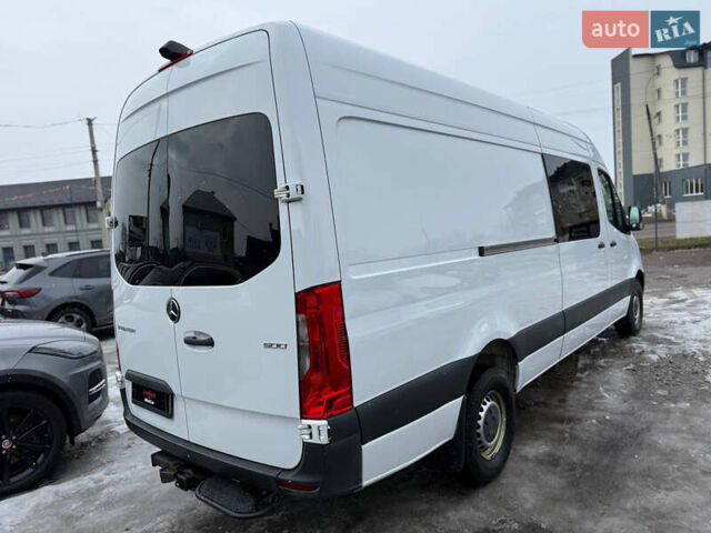 Белый Мерседес Sprinter, объемом двигателя 2.99 л и пробегом 101 тыс. км за 36999 $, фото 8 на Automoto.ua