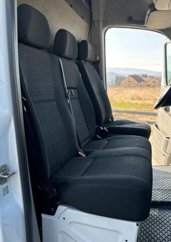 Белый Мерседес Sprinter, объемом двигателя 2.1 л и пробегом 370 тыс. км за 16999 $, фото 63 на Automoto.ua