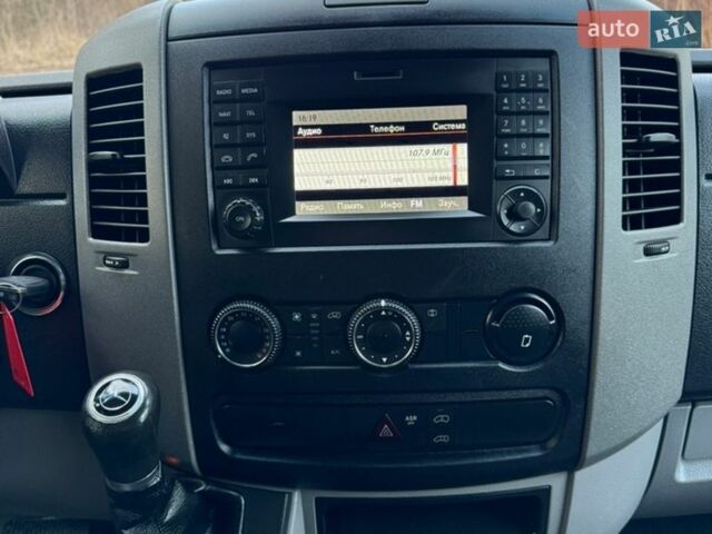 Белый Мерседес Sprinter, объемом двигателя 2.2 л и пробегом 309 тыс. км за 19800 $, фото 30 на Automoto.ua