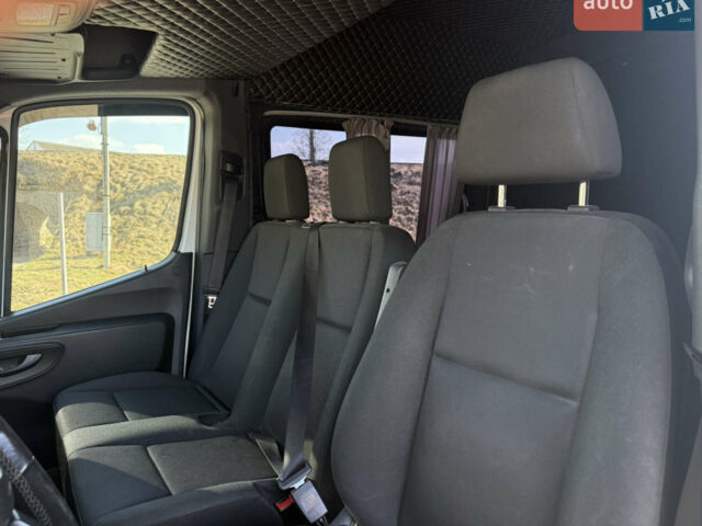 Белый Мерседес Sprinter, объемом двигателя 2.99 л и пробегом 490 тыс. км за 29999 $, фото 44 на Automoto.ua