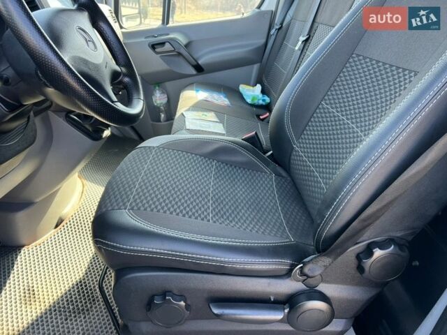 Білий Мерседес Sprinter, об'ємом двигуна 2.14 л та пробігом 178 тис. км за 22500 $, фото 58 на Automoto.ua