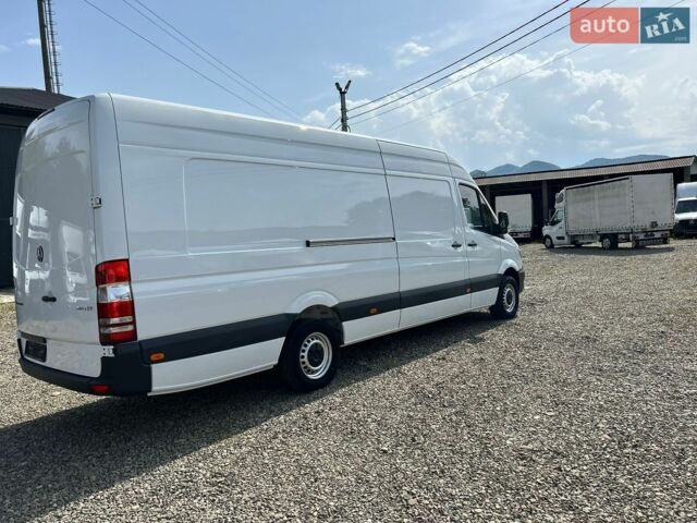 Белый Мерседес Sprinter, объемом двигателя 2.2 л и пробегом 161 тыс. км за 19830 $, фото 12 на Automoto.ua