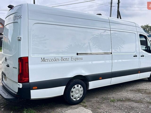 Белый Мерседес Sprinter, объемом двигателя 0 л и пробегом 287 тыс. км за 24250 $, фото 6 на Automoto.ua