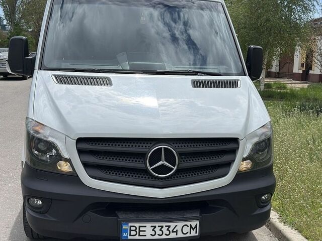 Білий Мерседес Sprinter, об'ємом двигуна 2.99 л та пробігом 275 тис. км за 28800 $, фото 4 на Automoto.ua