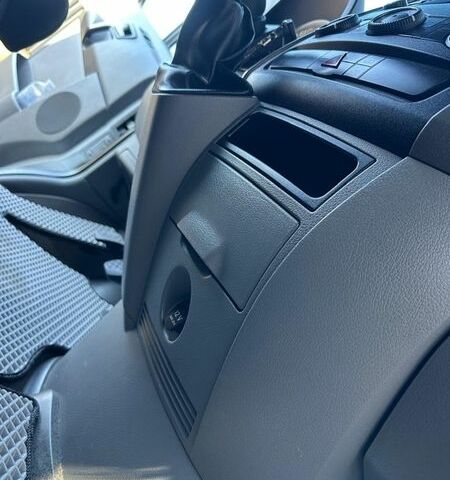 Белый Мерседес Sprinter, объемом двигателя 2.14 л и пробегом 165 тыс. км за 21500 $, фото 8 на Automoto.ua