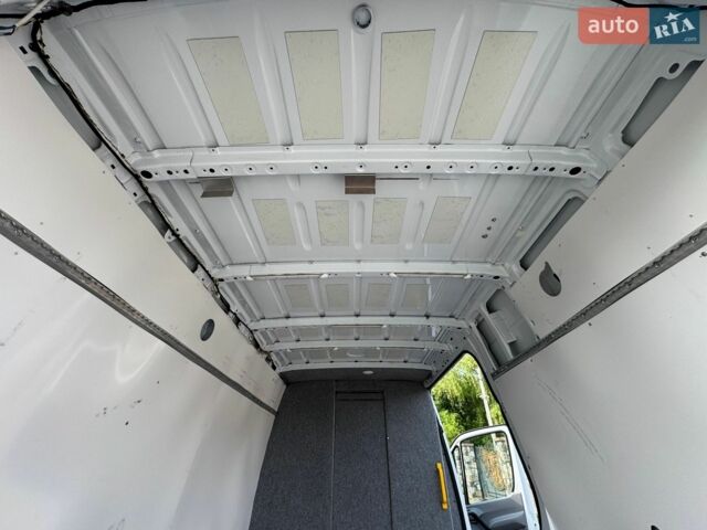 Белый Мерседес Sprinter, объемом двигателя 2.2 л и пробегом 414 тыс. км за 19500 $, фото 47 на Automoto.ua