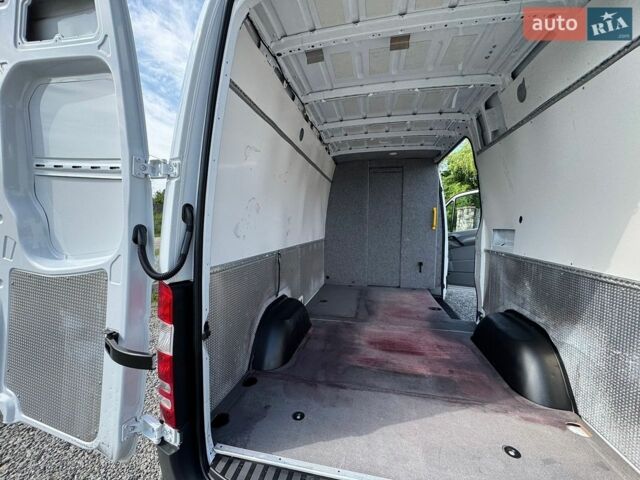Белый Мерседес Sprinter, объемом двигателя 2.2 л и пробегом 414 тыс. км за 19500 $, фото 46 на Automoto.ua