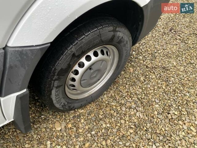 Білий Мерседес Sprinter, об'ємом двигуна 3.03 л та пробігом 140 тис. км за 23800 $, фото 23 на Automoto.ua