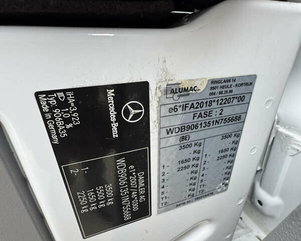 Белый Мерседес Sprinter, объемом двигателя 2.2 л и пробегом 230 тыс. км за 22500 $, фото 13 на Automoto.ua