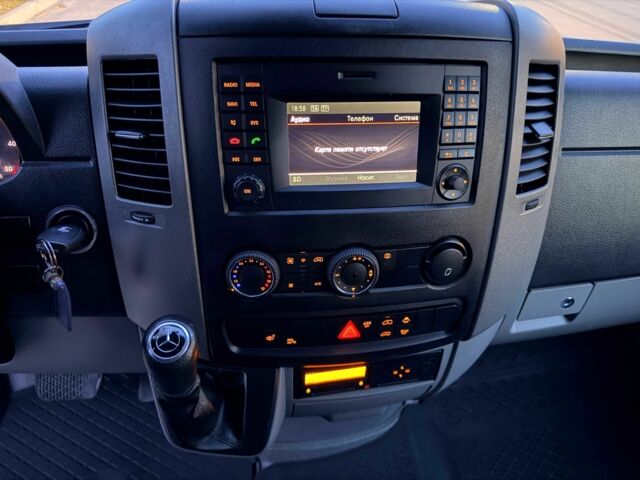 Білий Мерседес Sprinter, об'ємом двигуна 2.2 л та пробігом 259 тис. км за 23800 $, фото 16 на Automoto.ua