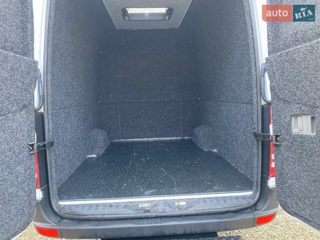 Білий Мерседес Sprinter, об'ємом двигуна 2.14 л та пробігом 368 тис. км за 25750 $, фото 31 на Automoto.ua