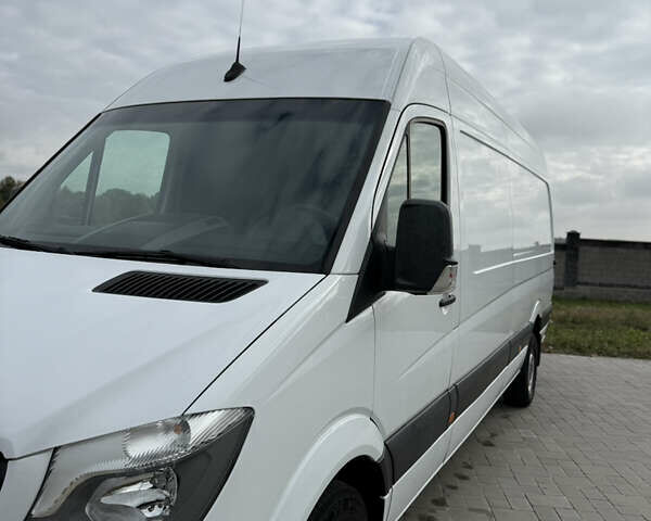 Білий Мерседес Sprinter, об'ємом двигуна 2.2 л та пробігом 290 тис. км за 21800 $, фото 3 на Automoto.ua