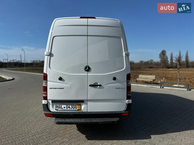 Белый Мерседес Sprinter, объемом двигателя 2.2 л и пробегом 360 тыс. км за 19300 $, фото 7 на Automoto.ua