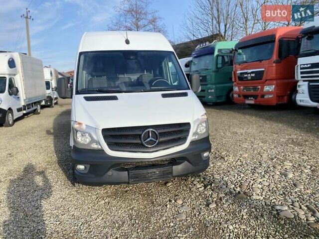 Белый Мерседес Sprinter, объемом двигателя 2.2 л и пробегом 290 тыс. км за 19950 $, фото 11 на Automoto.ua
