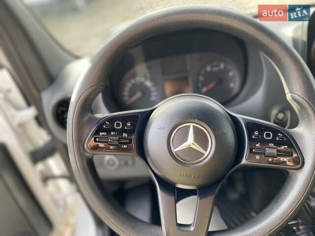 Белый Мерседес Sprinter, объемом двигателя 2.2 л и пробегом 256 тыс. км за 24500 $, фото 40 на Automoto.ua