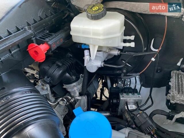 Белый Мерседес Sprinter, объемом двигателя 2.99 л и пробегом 187 тыс. км за 37400 $, фото 62 на Automoto.ua