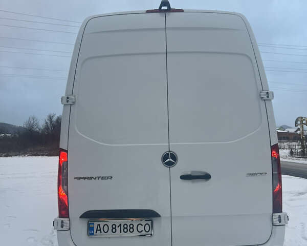 Білий Мерседес Sprinter, об'ємом двигуна 2.99 л та пробігом 429 тис. км за 43500 $, фото 11 на Automoto.ua